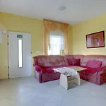 Ξενοδοχείο Moj San *